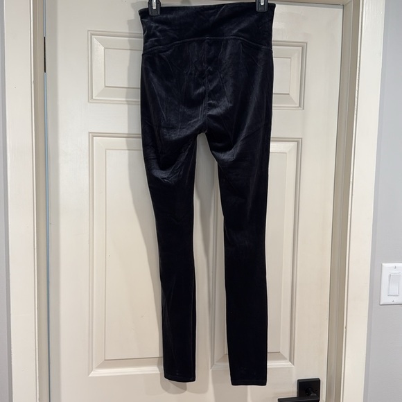 Spanx Classic Navy Velvet Leggings - Picture 11 of 14